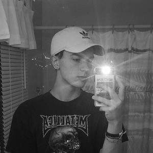 Meet your Posher, Chase